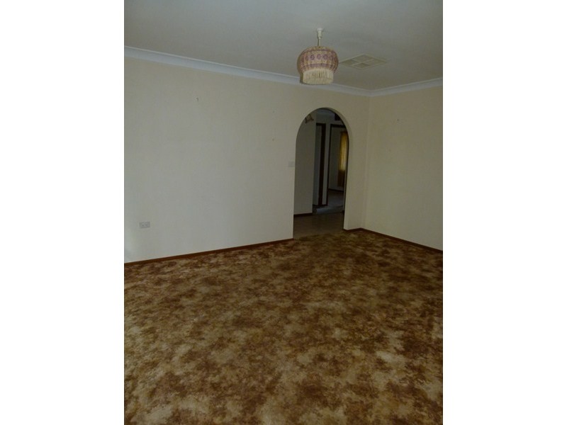 13 Thames Street, Forbes NSW 2871