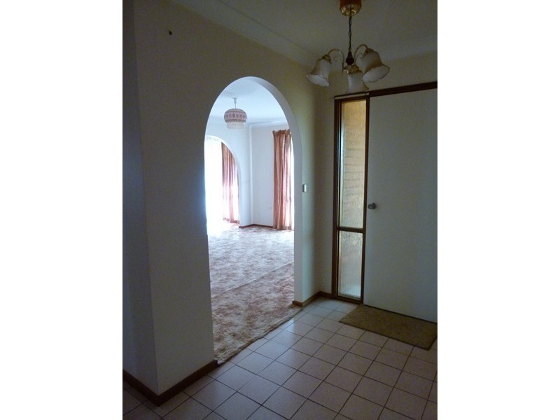 13 Thames Street, Forbes NSW 2871