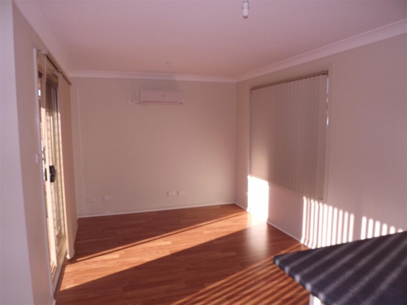 126 Euchie Street, Peak Hill NSW 2869