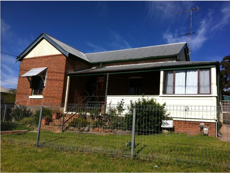 41 Woodward Street, Parkes NSW 2870