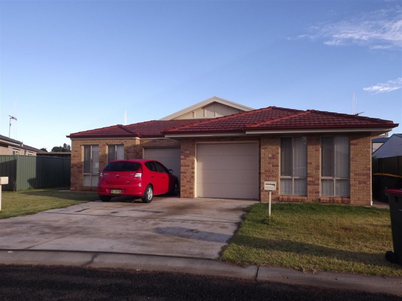 5 and 6/80 Close Street, Parkes NSW 2870