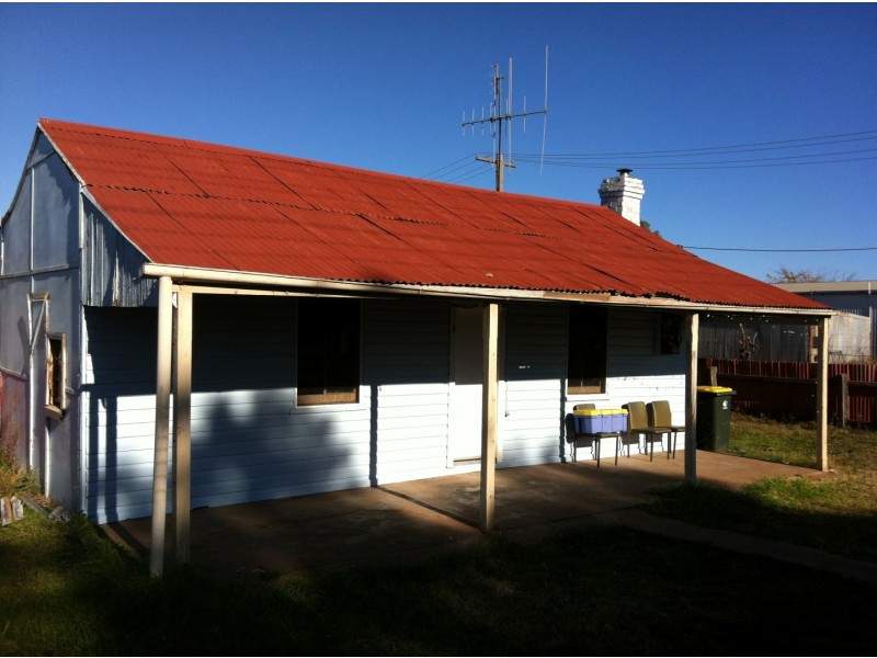 45 Alluvial Street, Parkes NSW 2870