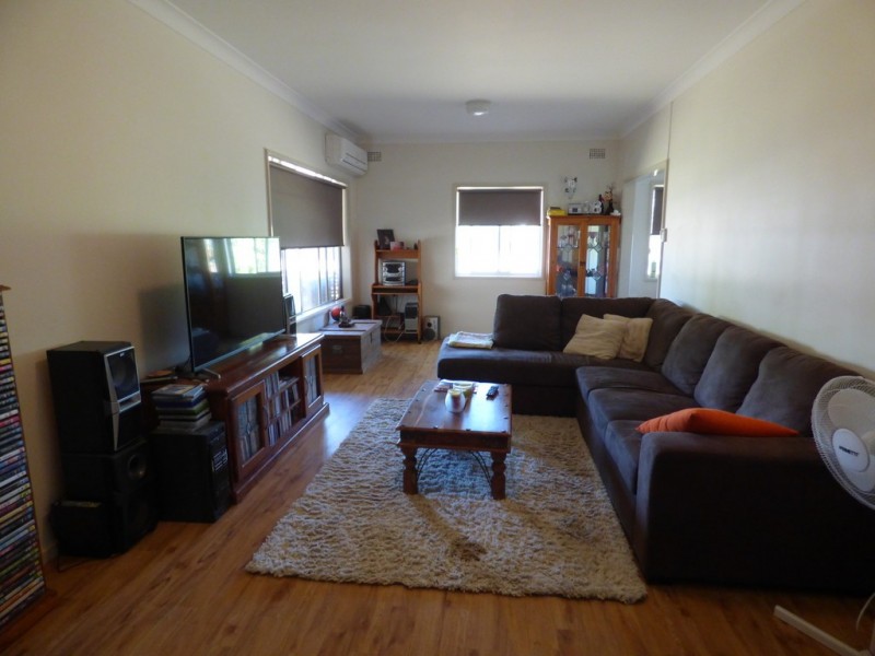 12 Elliott Street, Forbes NSW 2871