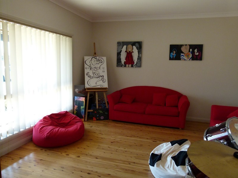 3 McMillan Place, Forbes NSW 2871