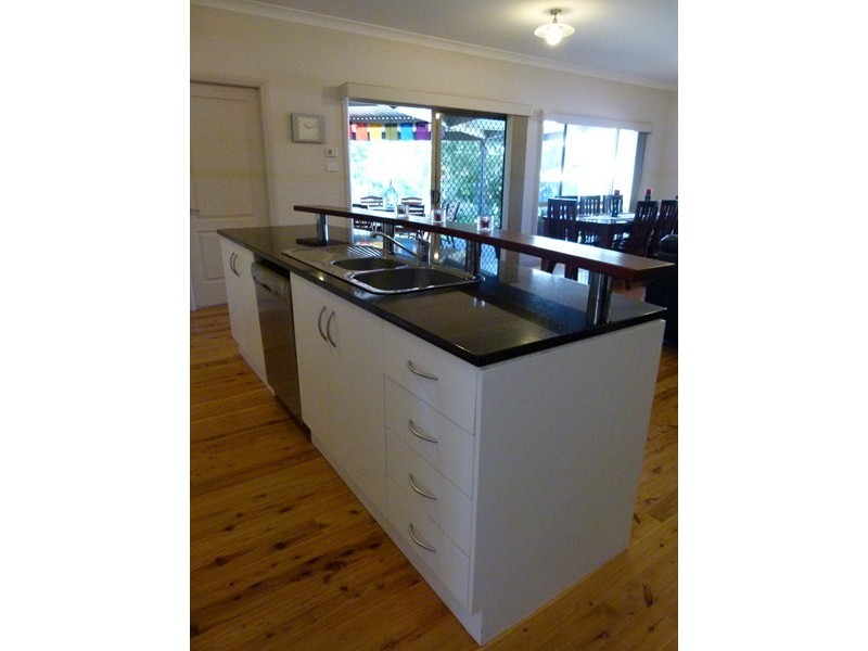 3 McMillan Place, Forbes NSW 2871