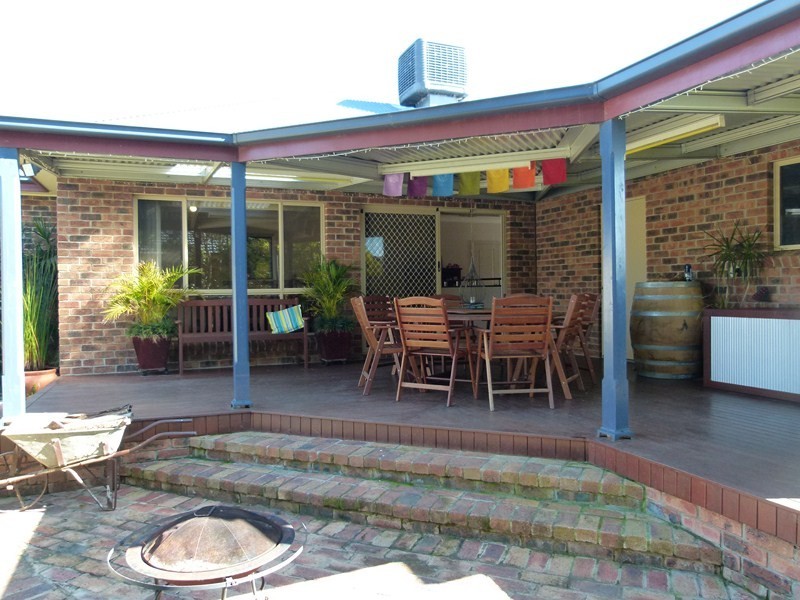 3 McMillan Place, Forbes NSW 2871