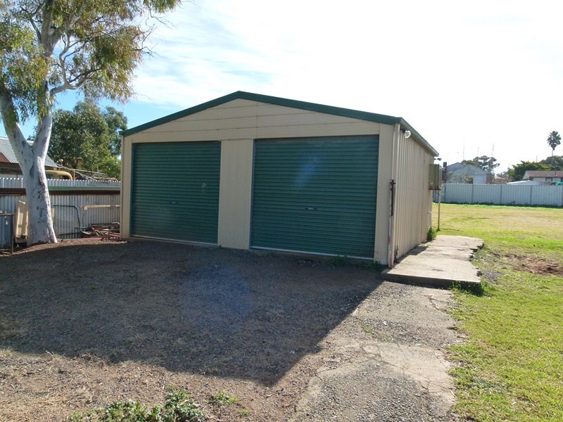 33 Thomson Street, Forbes NSW 2871