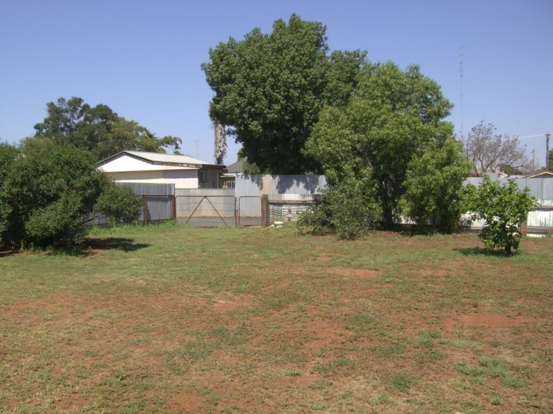92 Molong Street, Condobolin NSW 2877