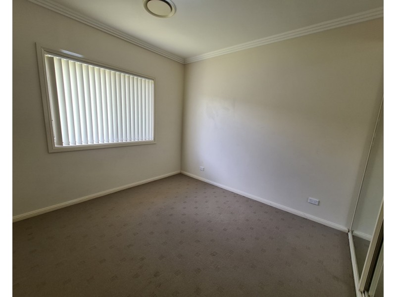 42 Best Street, Parkes NSW 2870