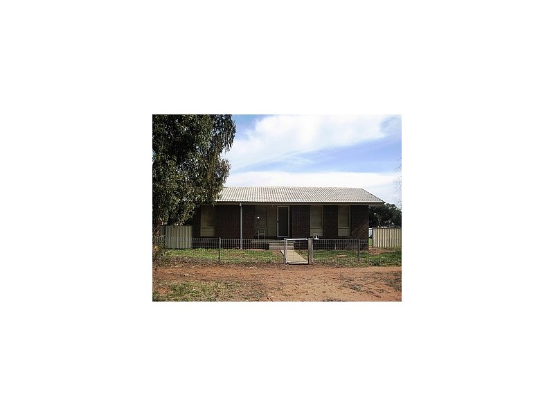 16 Leiferman Street, Condobolin NSW 2877