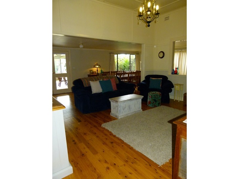 63 Farrand Street, Forbes NSW 2871