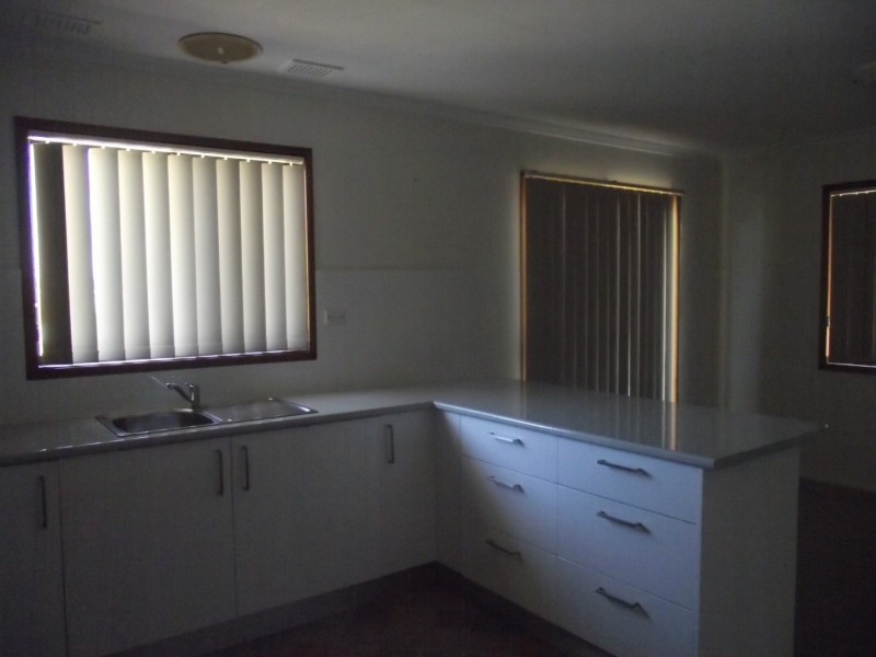 45 Lorking Street, Parkes NSW 2870