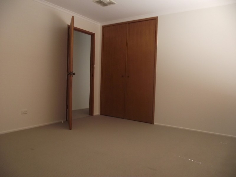 45 Lorking Street, Parkes NSW 2870