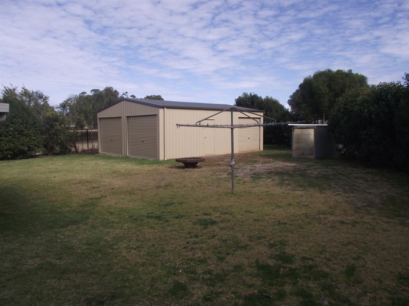 36 Middleton Street, Parkes NSW 2870
