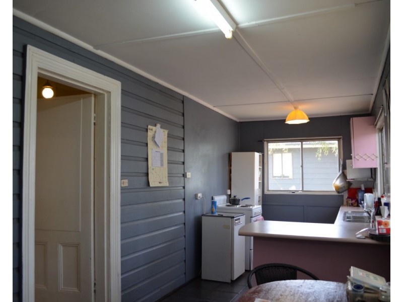 84 Orange Street, Condobolin NSW 2877