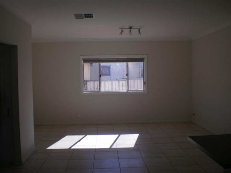 32 Albert Street, Parkes NSW 2870