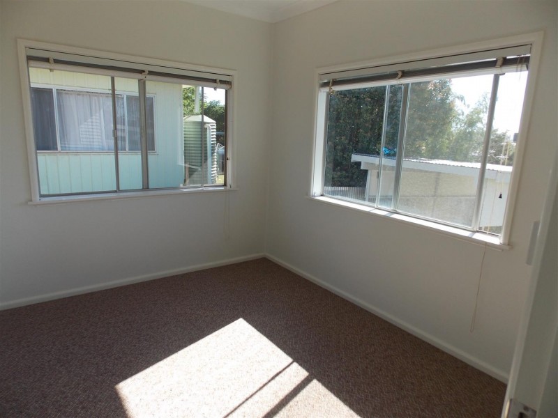 37 Lorking Street, Parkes NSW 2870
