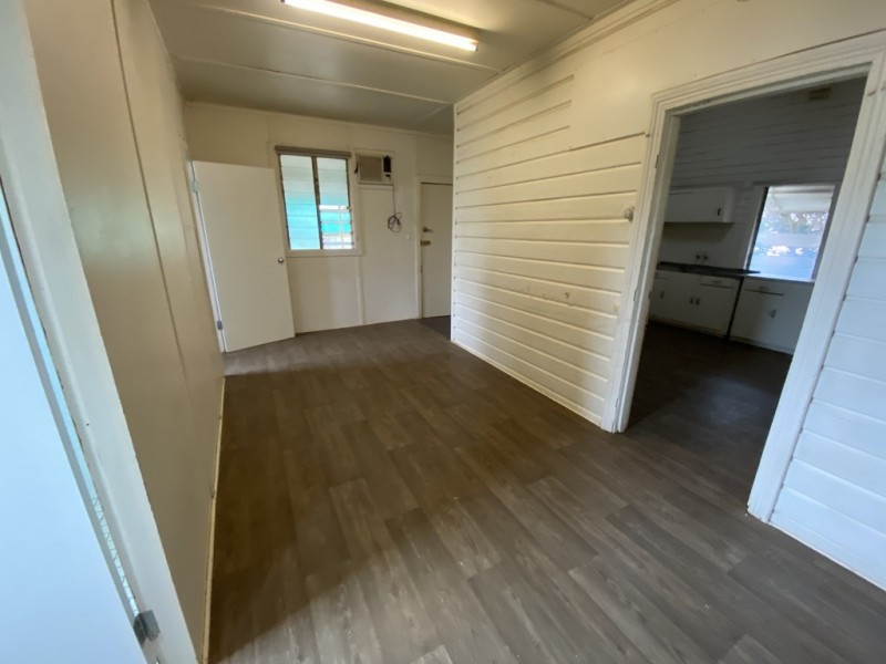 6 Hay Street, Condobolin NSW 2877