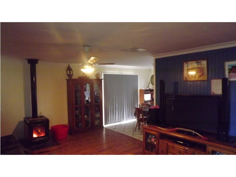 26 High Street, Condobolin NSW 2877
