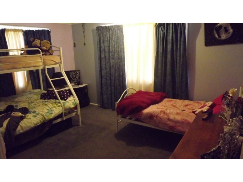 26 High Street, Condobolin NSW 2877