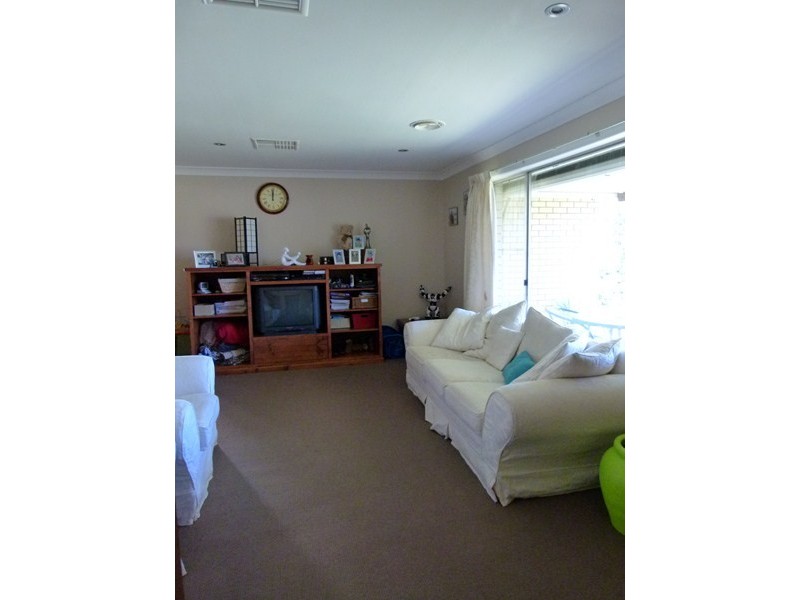 8 Coolabah Street, Forbes NSW 2871