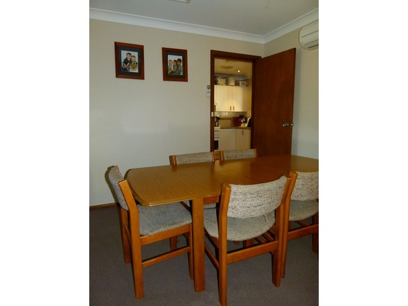 8 Coolabah Street, Forbes NSW 2871