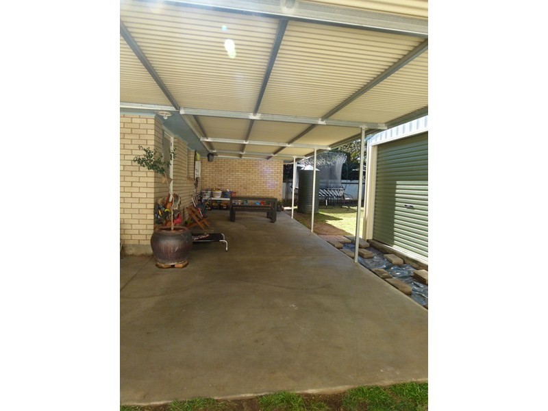 8 Coolabah Street, Forbes NSW 2871