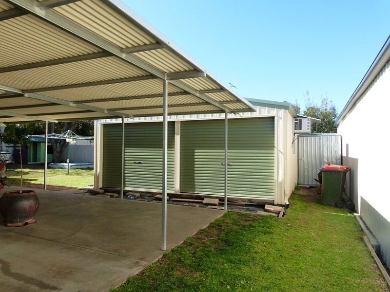 8 Coolabah Street, Forbes NSW 2871