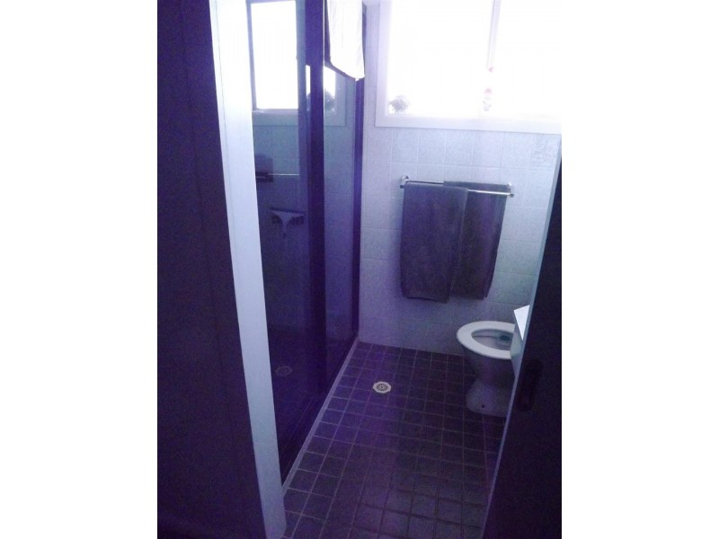 33 Barton Street, Parkes NSW 2870