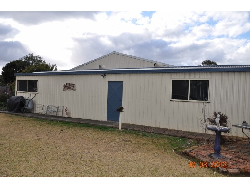 180 Gaskill Street, Canowindra NSW 2804