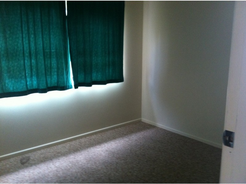 30 Middleton Street, Parkes NSW 2870