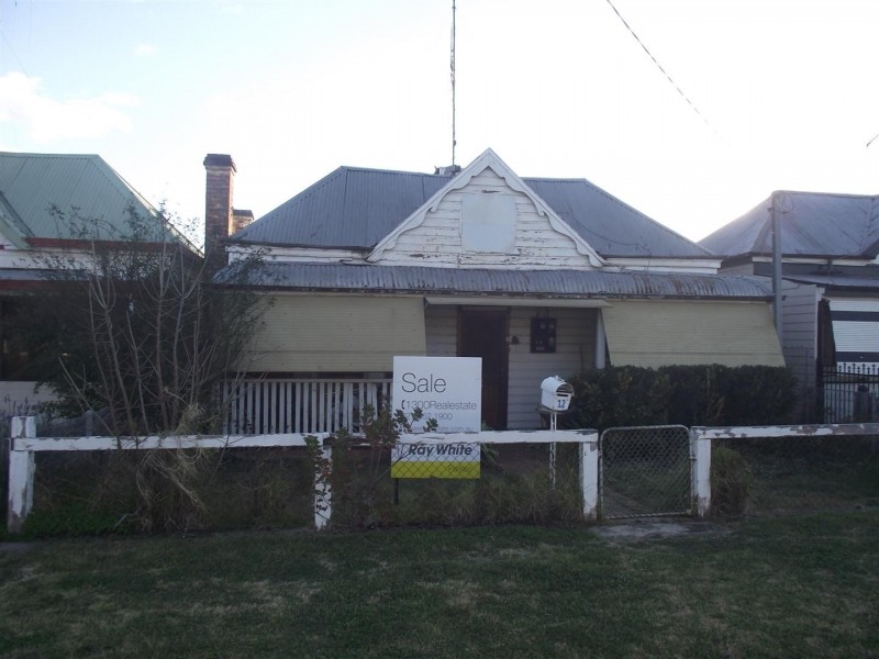 12 Talbot Street, Parkes NSW 2870