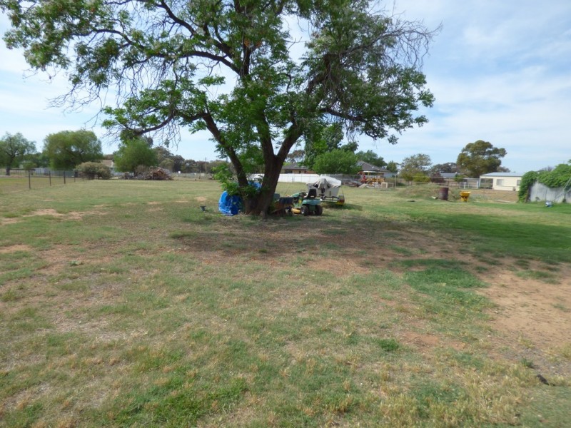 62 Show Street, Forbes NSW 2871