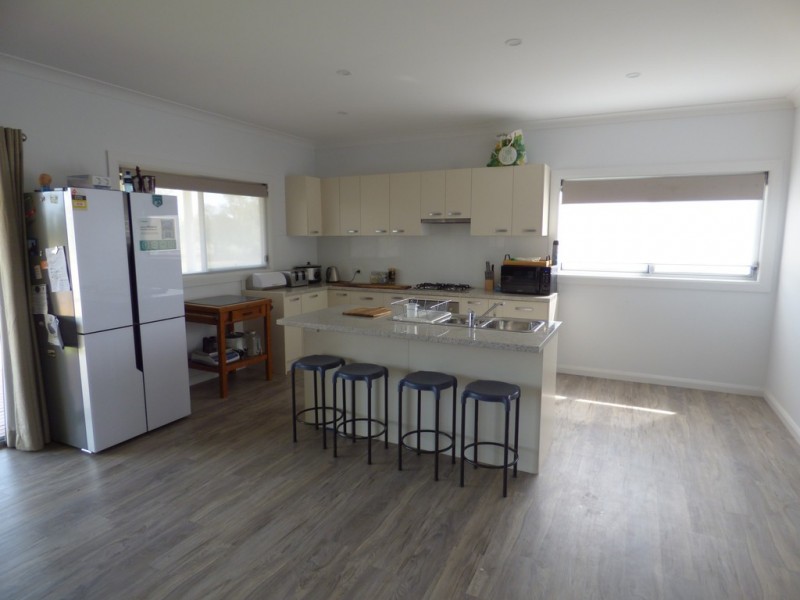 62 Show Street, Forbes NSW 2871