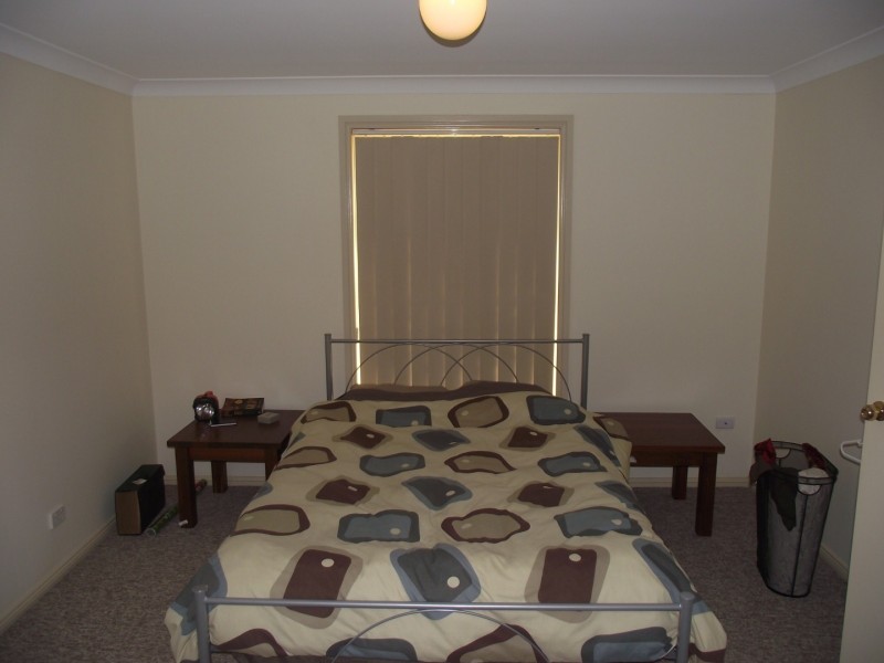 1 Hazelbank Avenue, Parkes NSW 2870