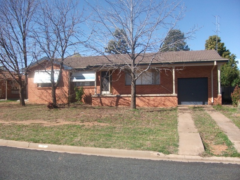 5 Craft Crescent, Condobolin NSW 2877