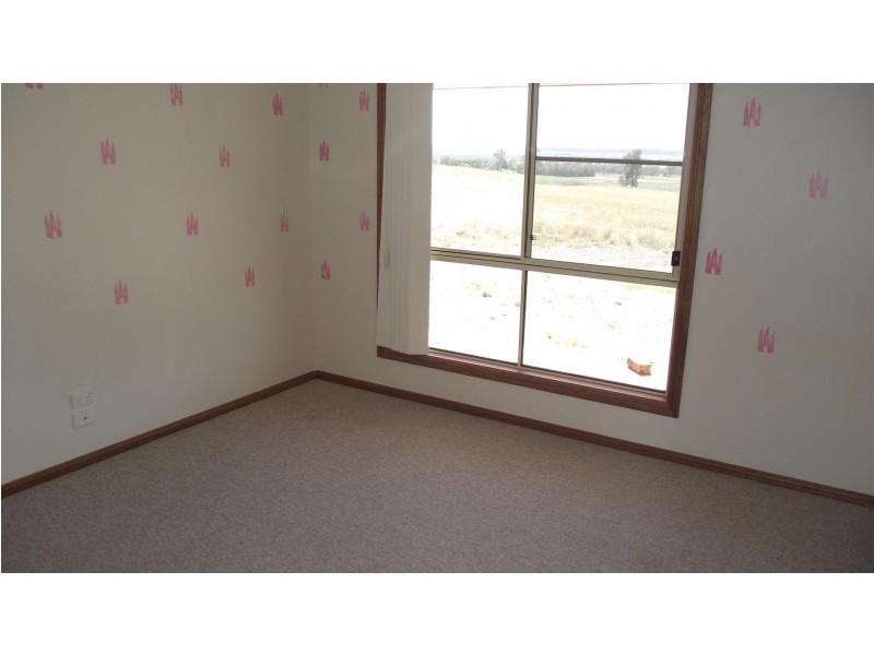 9 CONS LANE, Parkes NSW 2870