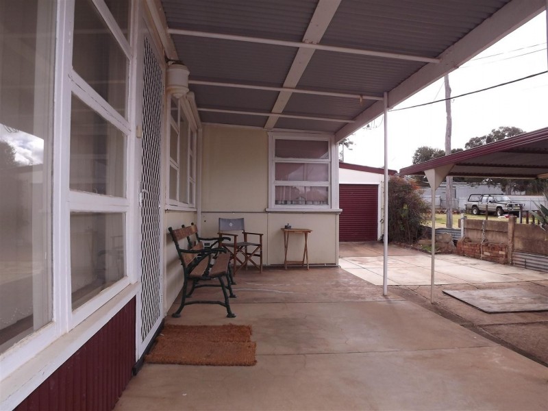 22 Pearce Street, Parkes NSW 2870