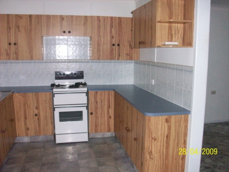 7 Faull Crescent, Parkes NSW 2870