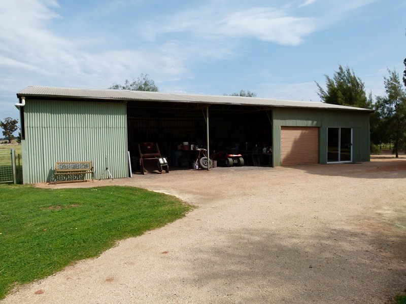 352 Calarie Rd, Forbes NSW 2871