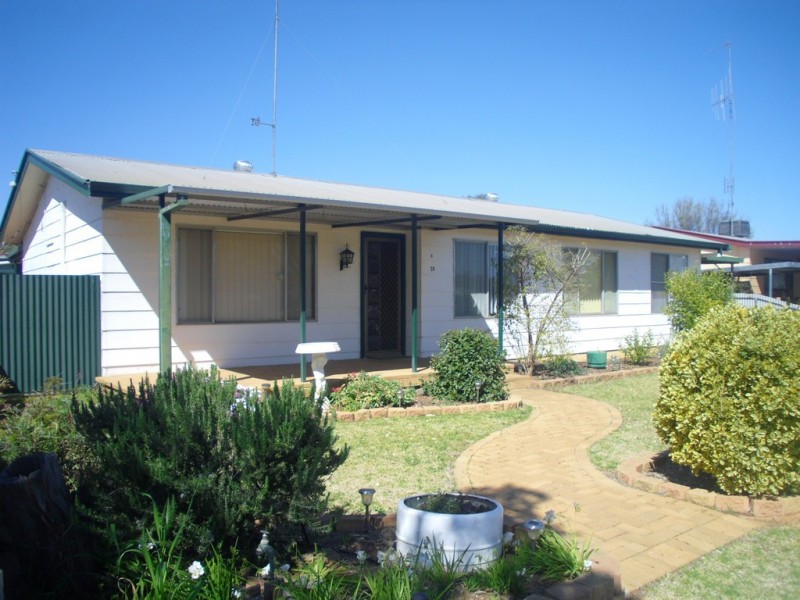 19 Lawson Street, Parkes NSW 2870