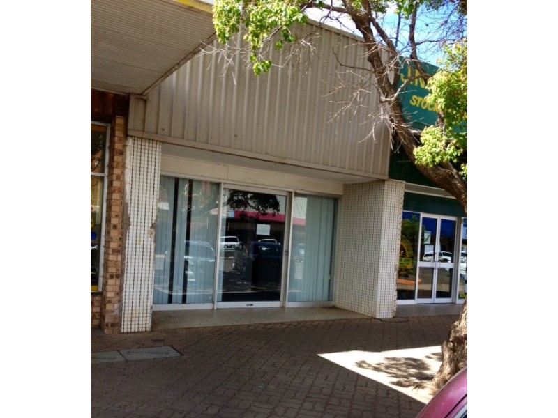 87 Bathurst Street, Condobolin NSW 2877
