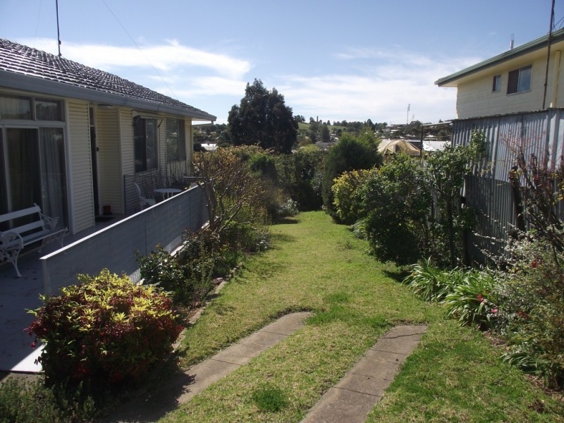 10 Bushman Street, Parkes NSW 2870
