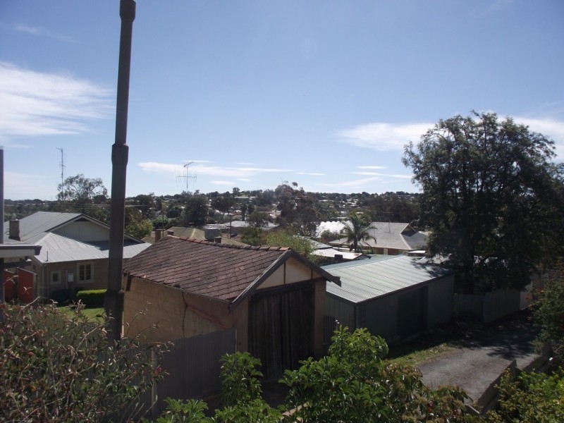 10 Bushman Street, Parkes NSW 2870