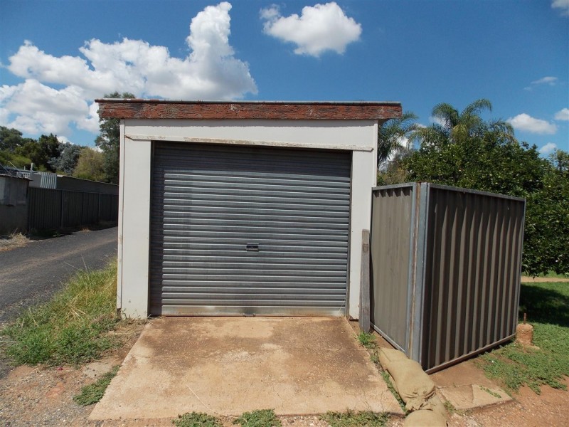20 Oswin Street, Parkes NSW 2870