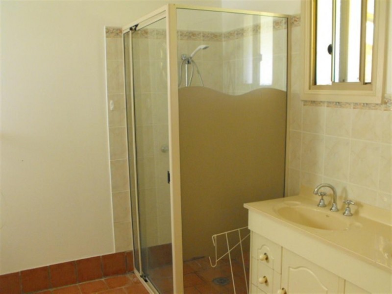 26 Elizabeth Street, Parkes NSW 2870