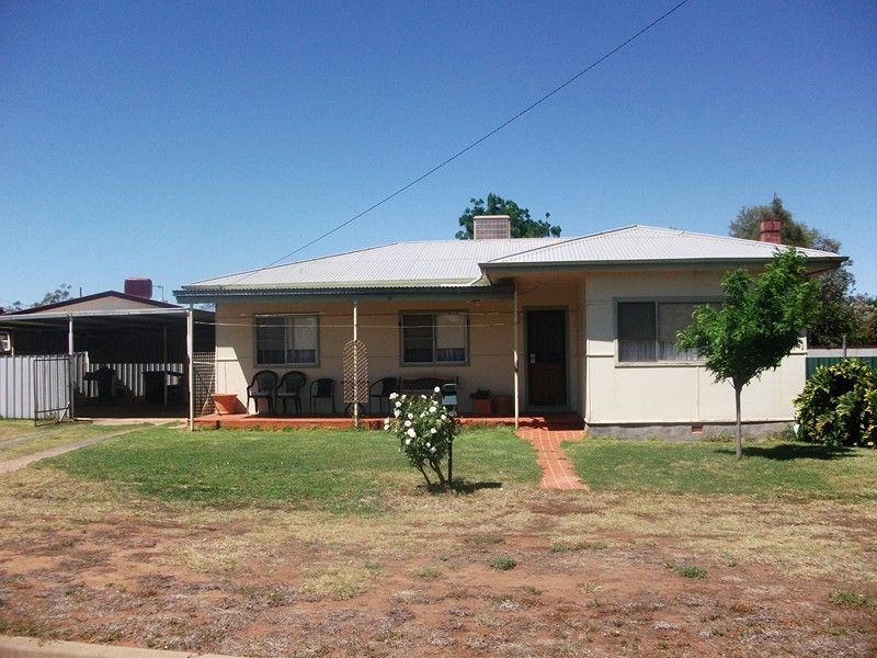 2 Goodwill St, Condobolin NSW 2877
