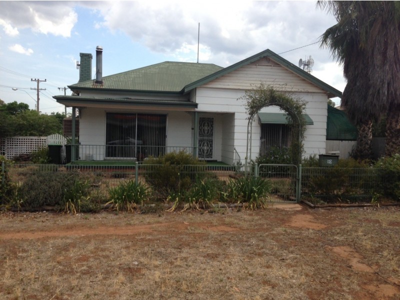 50 Orange Street, Condobolin NSW 2877