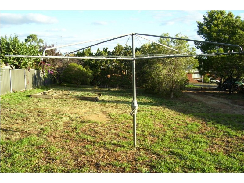 55 Rose, Parkes NSW 2870