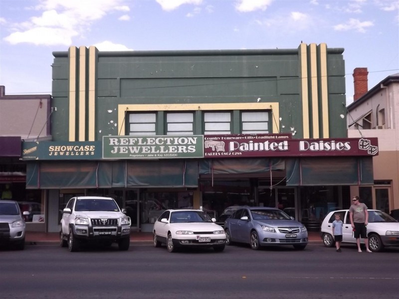 225-227 Clarinda Street, Parkes NSW 2870